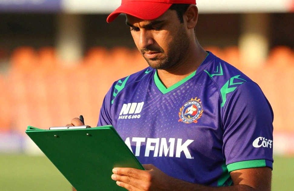 Mushfiqur's Finger Before the Mirpur Test: A Nets Bouncer, Twenty Minutes of Tape, and a Missing Scan